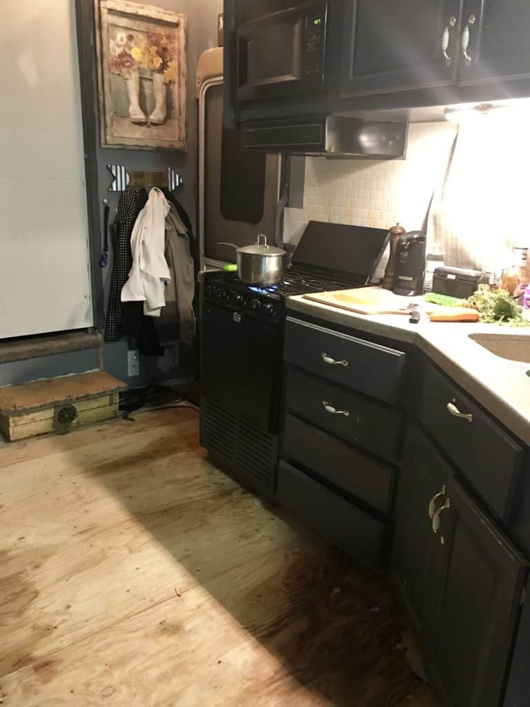 Install RV Flooring