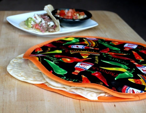 DIY Fabric Tortilla Warmer {Tutorial}