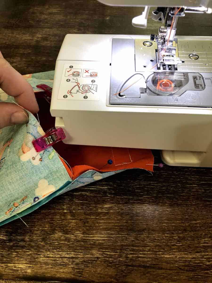 How to Make a Diaper Clutch