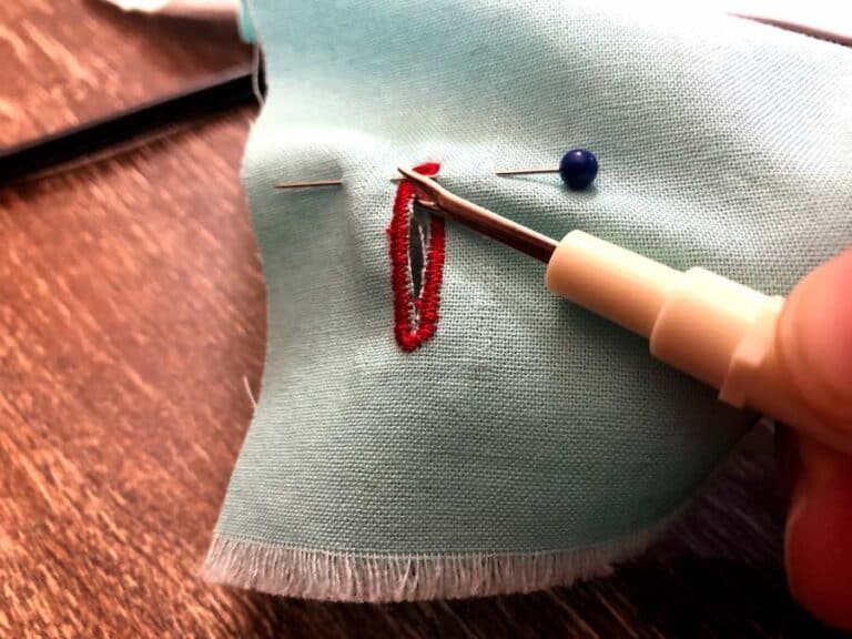 How to Sew a Buttonhole with a Brother Sewing Machine