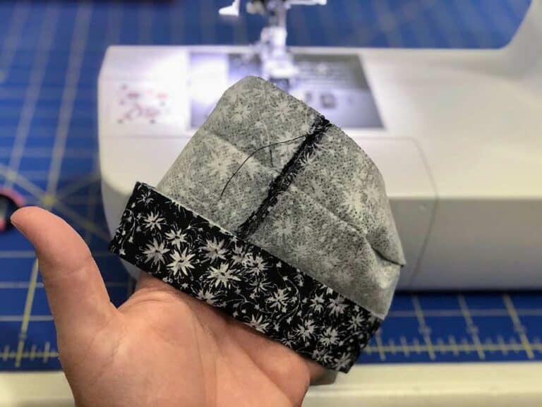 How To Make A Wristlet Keychain With Fabric