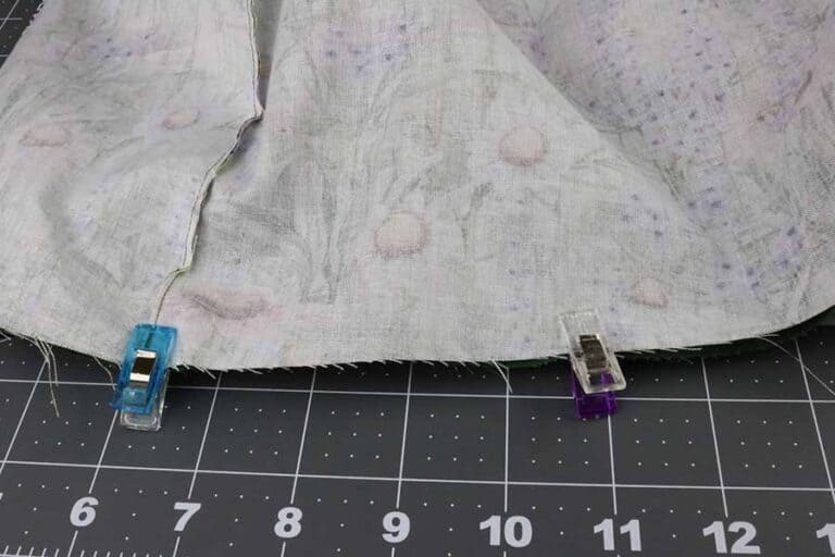 How To Sew A KitchenAid Stand Mixer Cover With Free Sewing Pattern