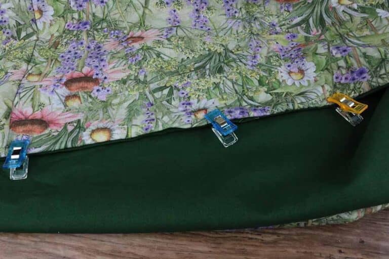 How To Sew A KitchenAid Stand Mixer Cover With Free Sewing Pattern