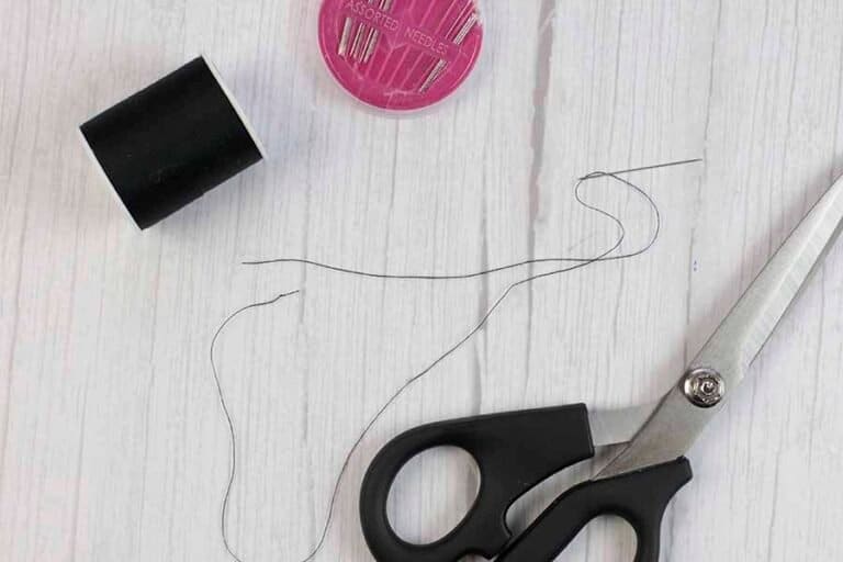 How To Sew A Hole In Leggings