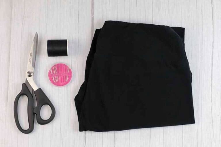 How To Sew A Hole In Leggings