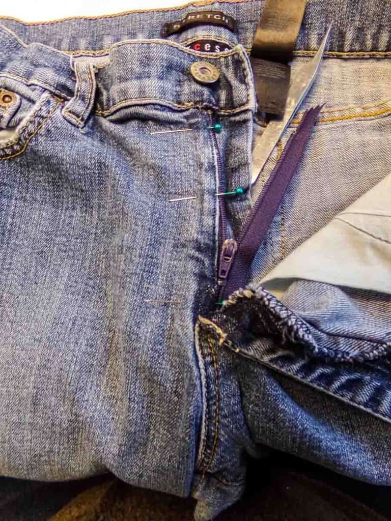 How To Easily Replace A Zipper On Jeans