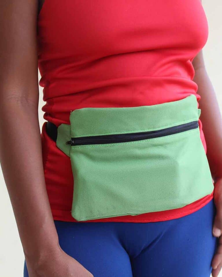 Free Fanny Pack Sewing Pattern & Easy to Follow Sewing Tutorial